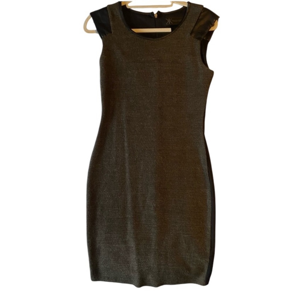Kardashian Kollection Dress Black & Olive